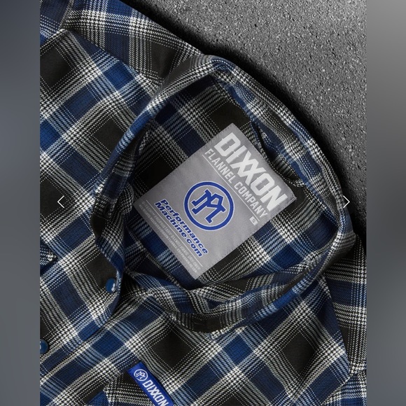 Dixxon. Women’s Performance Machine Flannel. Size: Small. - Picture 3 of 11